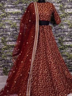 maroon zari embroidered silk bridal lehenga set choli with dupatta 5