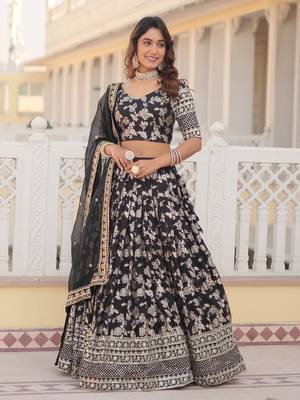 black embroidered jacquard lehenga set choli with dupatta 3