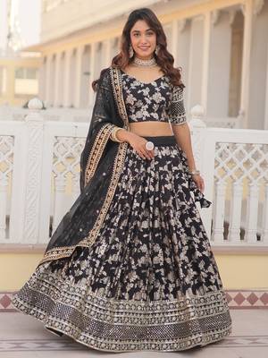 black embroidered jacquard lehenga set choli with dupatta 4