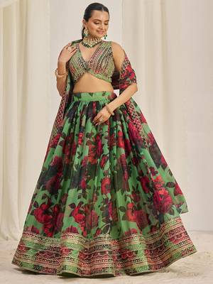 green sequins organza event lehenga set choli with dupatta with dupatta 5