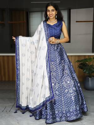 navy blue printed art silk event lehenga set choli with dupatta with dupatta 3