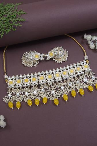 traditional kundan & pearl bridal choker necklace jewellery set 