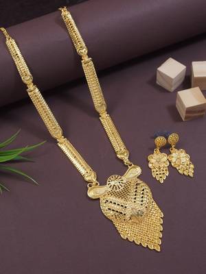 traditional long necklace jewellery set  1