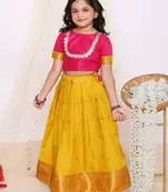 Kid1 jacquard pattu pavdai