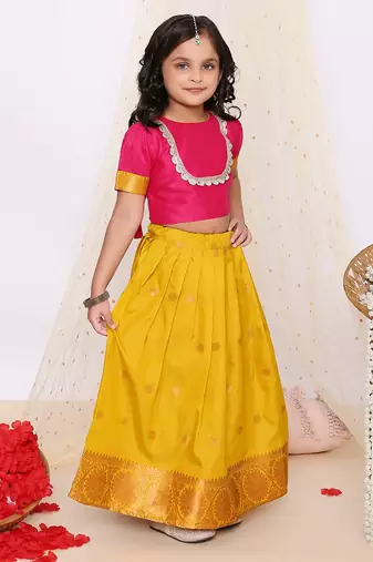 Kid1 jacquard pattu pavdai