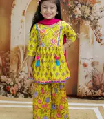 buti-jaal kurti sharara set