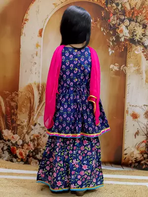 Buti-Jaal Kurti Sharara Set 2
