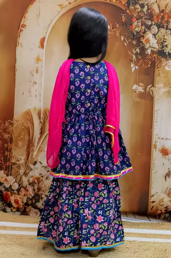 Buti-Jaal Kurti Sharara Set