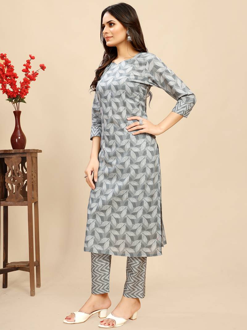 Grey Cotton blend straight printed daily wear casual kurta & pant set