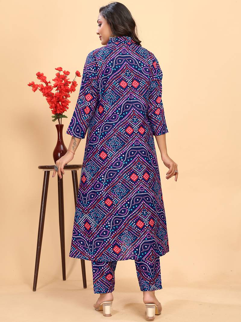 Purple Cotton blend straight printed daily wear casual kurta & pant set