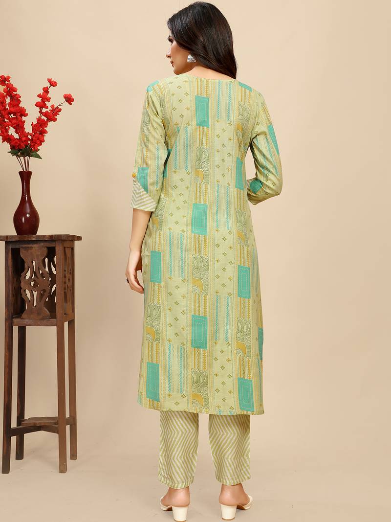 Green Cotton blend straight printed daily wear casual kurta & pant set