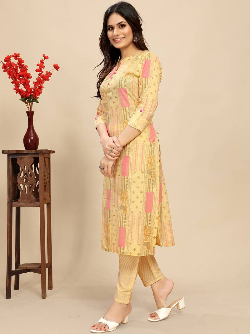 Cotton blend straight printed daily wear casual kurta & pant set