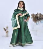 Green embroidered taffeta girls kurti set