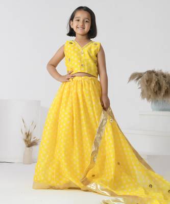 Yellow printed chanderi girls lehengas set 5