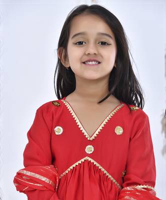 Red embroidered chanderi girls kurti set 5