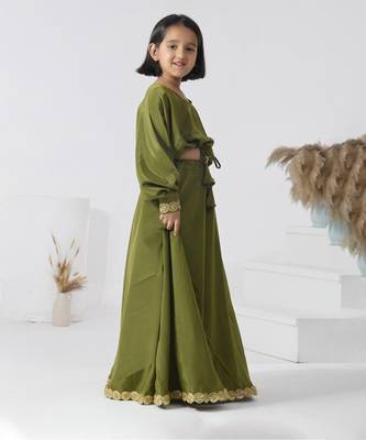 Green plain crepe girls skirts 2