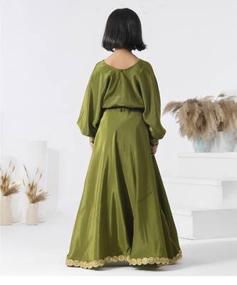 Green plain crepe girls skirts 3