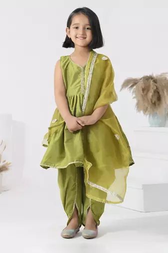 Green embroidered taffeta girls kurti set