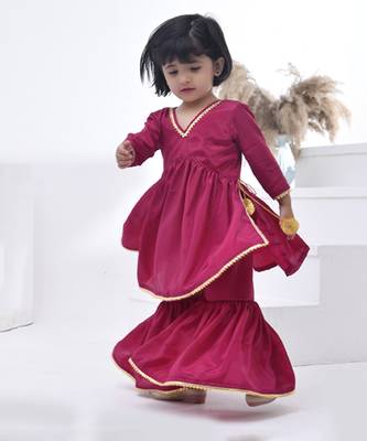 Pink embroidered crepe girls sharara set 5