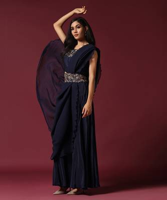 Navy blue pre drape saree with belt 2