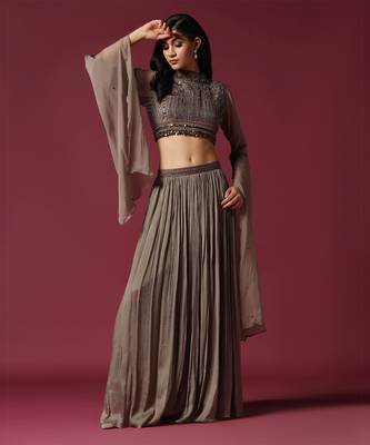 Grey hand embroidered skirt set 2