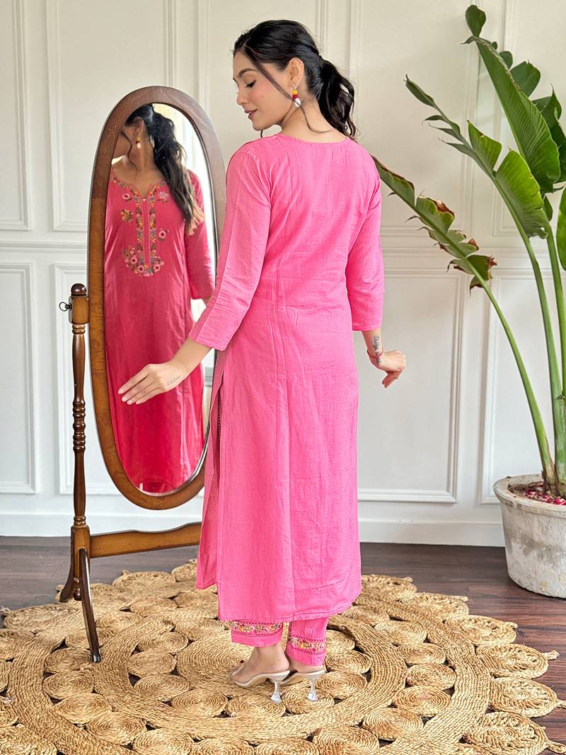Pink Thread Work Viscose Fabric Straight Kurta, Pant and Dupatta Set