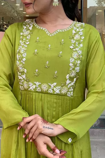 Embroidered Chinon Straight Kurta Pant and Dupatta Set