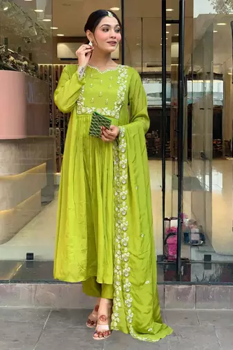 Embroidered Chinon Straight Kurta Pant and Dupatta Set