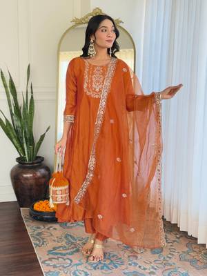 Embroidered Vichitra Silk Straight Kurta Pant and Dupatta Set 1