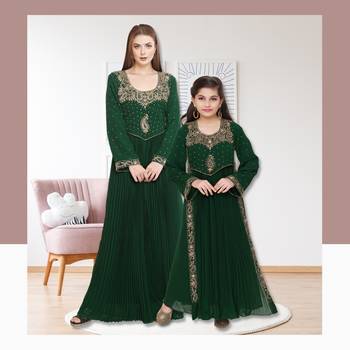 Paisely Embroidered Arabian Kaftan 1