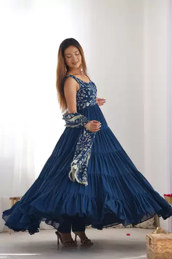  Midnight Elegance - Royal Georgette Anarkali Set