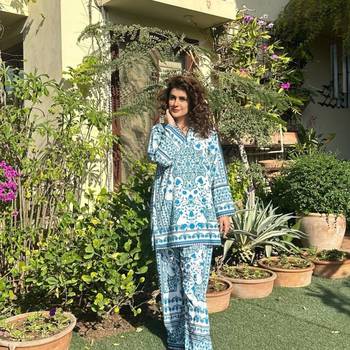 White & blue printed rayon co-ord set 3