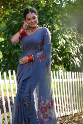 Women's blue soft muga cotton resham jamdani weaving traditional saree with blouse 3
