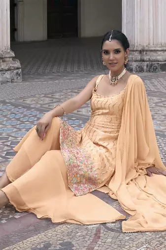Faux georgette light pink embroidered Salwar Kameez