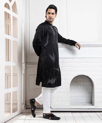 Onyx embroidered kurta set ensemble 2