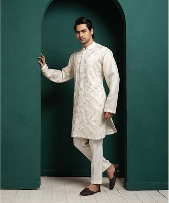 Ivory floral elegance kurta set 1
