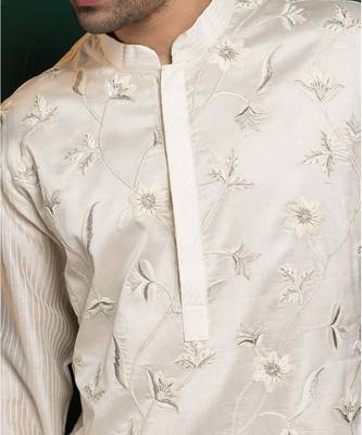 Ivory floral elegance kurta set 3