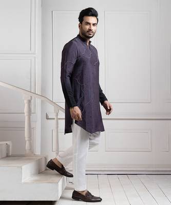 Eclipsed elegance embroidered kurta set 4