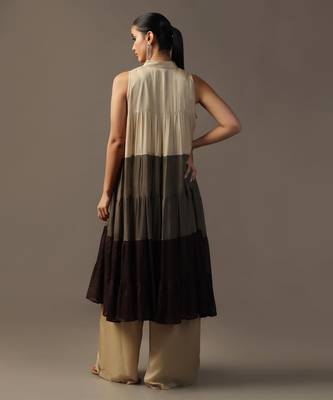 Shades of chocolate tiered anarkali kurta with pants 3
