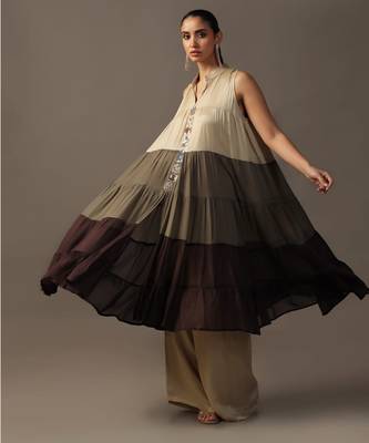 Shades of chocolate tiered anarkali kurta with pants 4