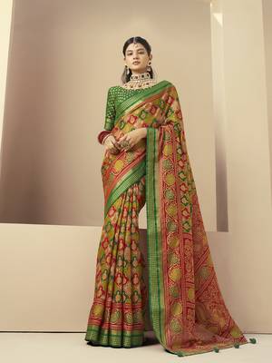 green georgette rangkaat banarasi saree 1
