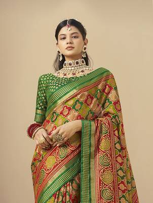 green georgette rangkaat banarasi saree 3