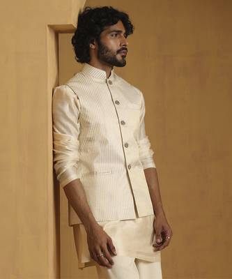 Offwhite hand embroidered chanderi kurta set with tissue nehru jacket set 4