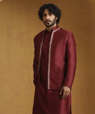 Maroon chanderi kurta set with chanderi silk bandhgala nehru jacket set 3