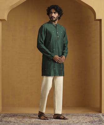 Green hand embroidered booti chiniya silk kurta set 1
