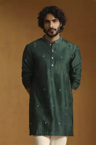Green hand embroidered booti chiniya silk kurta set