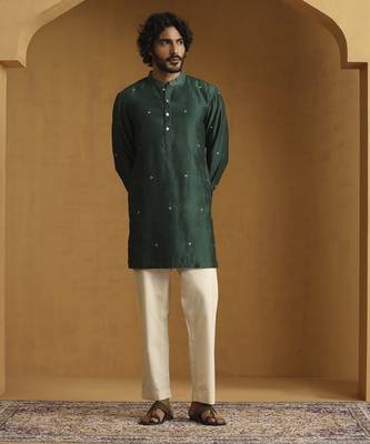 Green hand embroidered booti chiniya silk kurta set 5