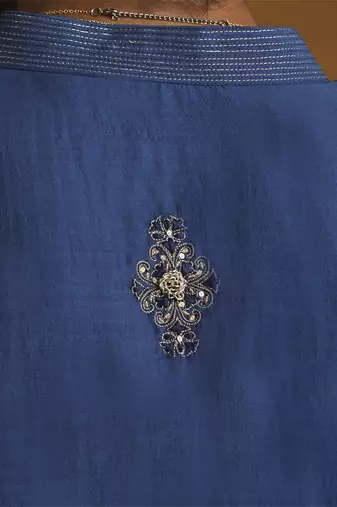 Blue hand embroidered chanderi kurta set