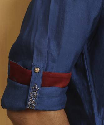 Blue hand embroidered chanderi kurta set 4