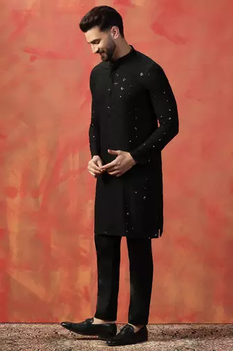 Men black sequence kurta pyjama